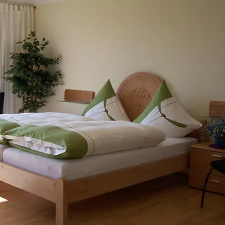 Marina 38-2 * Κουξχάφεν